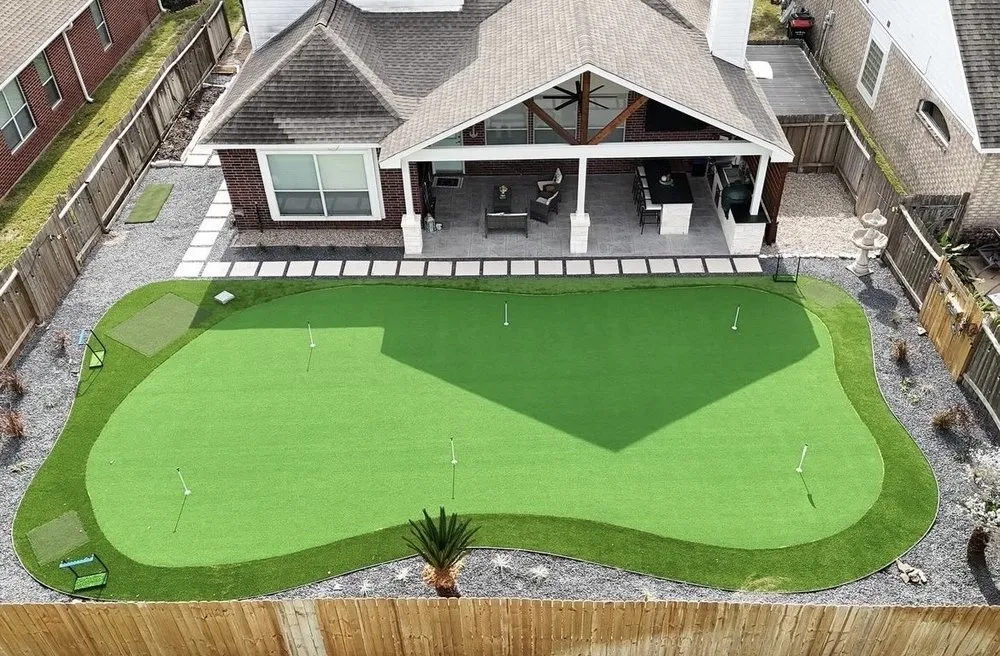 Top-rated lawn mowing service in Willis, TX - JS Premier Outdoor Services