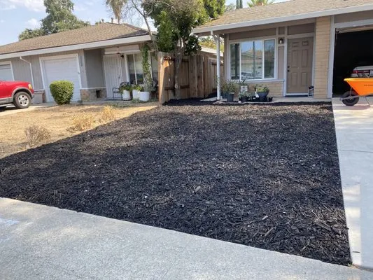 J’S Pro Landscaping Logo