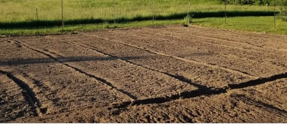 Professional yard maintenance in Galesville, WI - J's Tractor Services