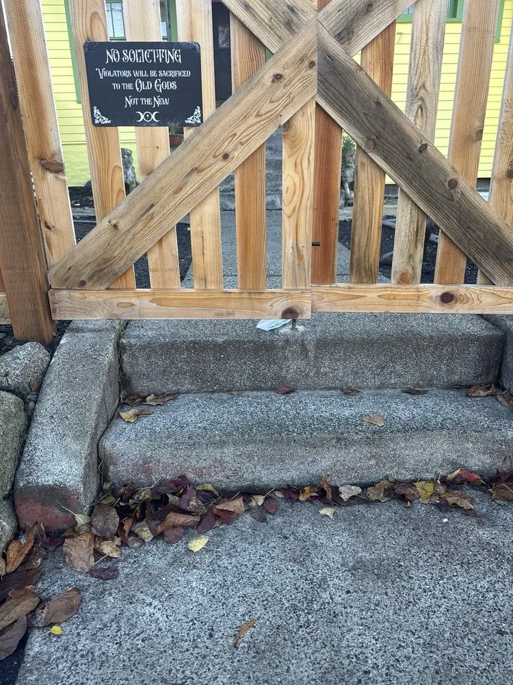 Professional landscaping services in Seattle, WA - J&S Yard & Landscape Service