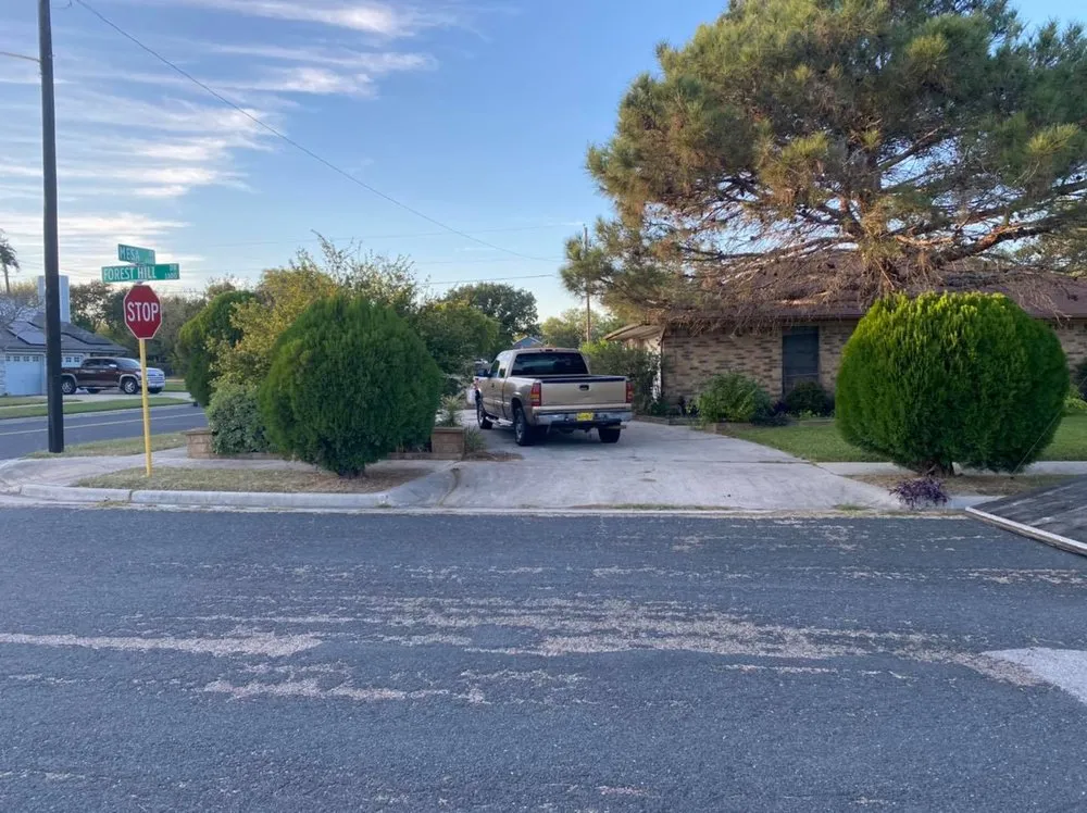 Expert lawn care service in Ludowici, GA by J’s YardScapes