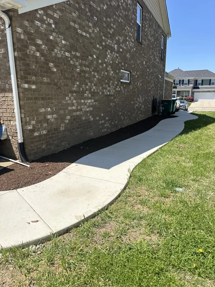 Expert yard cleanup service near you in Spring Hill, TN by J&SLLS