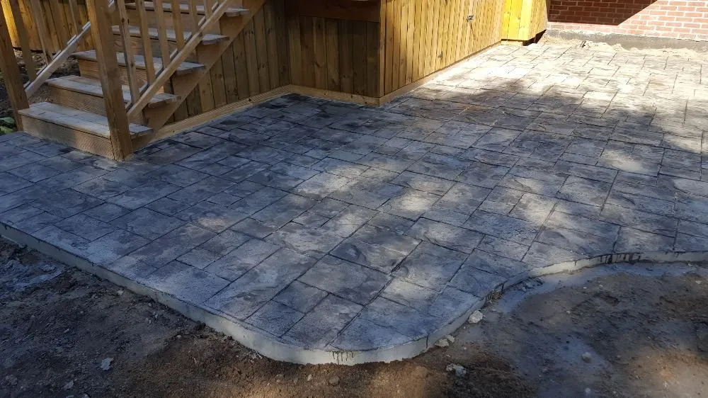 Professional landscaping services with custom design across Fort Gratiot, MI - JSM Landscaping