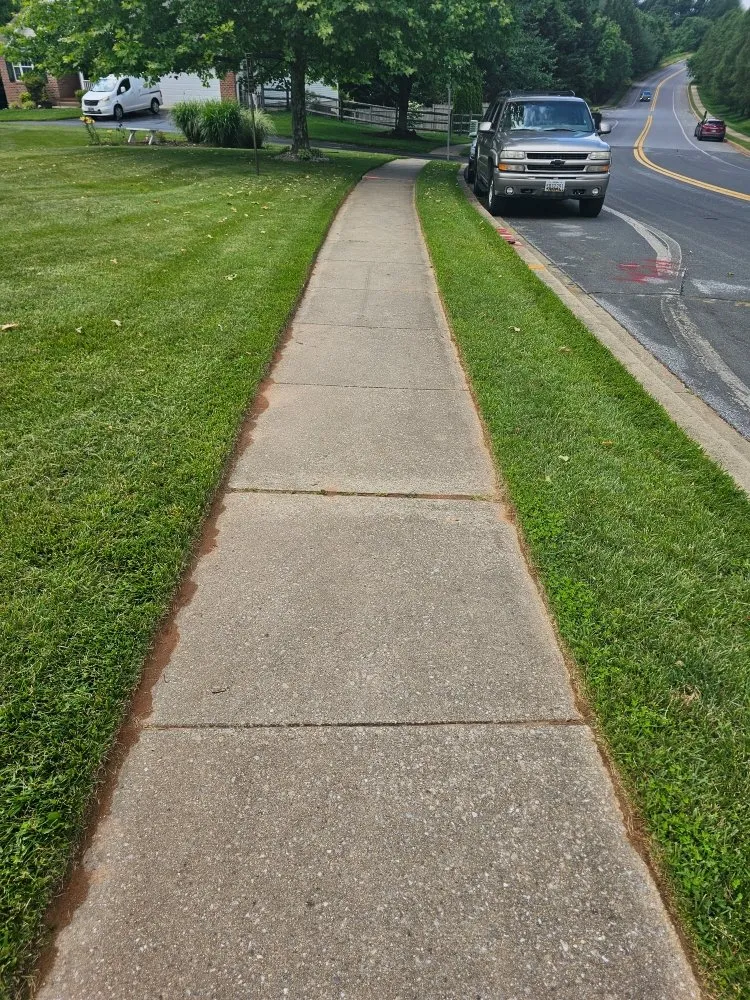 Top-rated landscape installation experts serving Sykesville, MD - J&Sons Landscaping