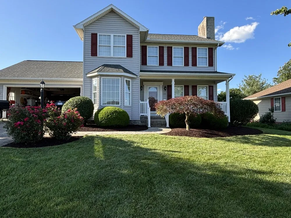 Top-rated yard maintenance with custom design in Harrisonburg, VA by JSP Landscaping Services