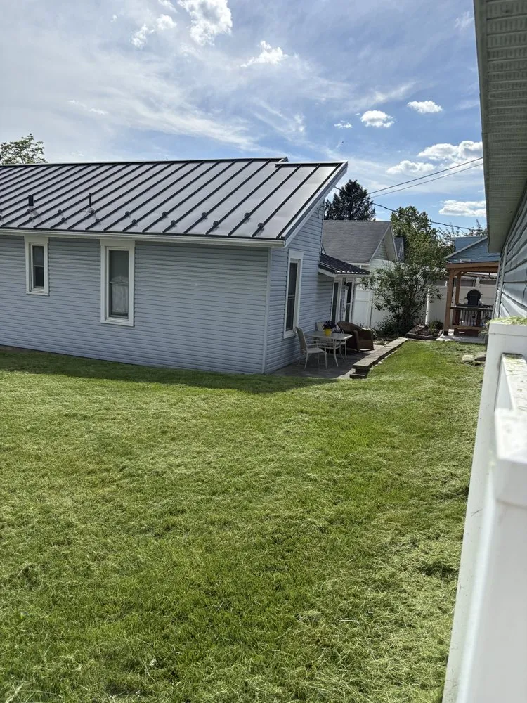 Professional yard maintenance in Steelton, PA - J.Sullivan Lawn Service