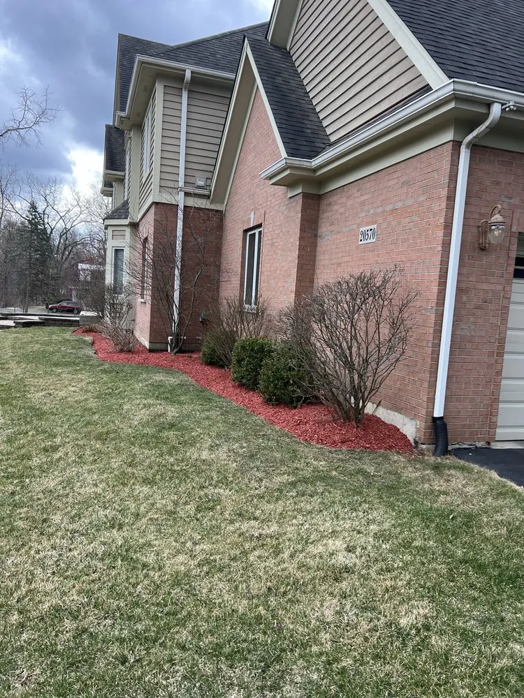 Custom outdoor landscaping experts serving Lakemoor, IL - JT Cachorros Landscaping Plus