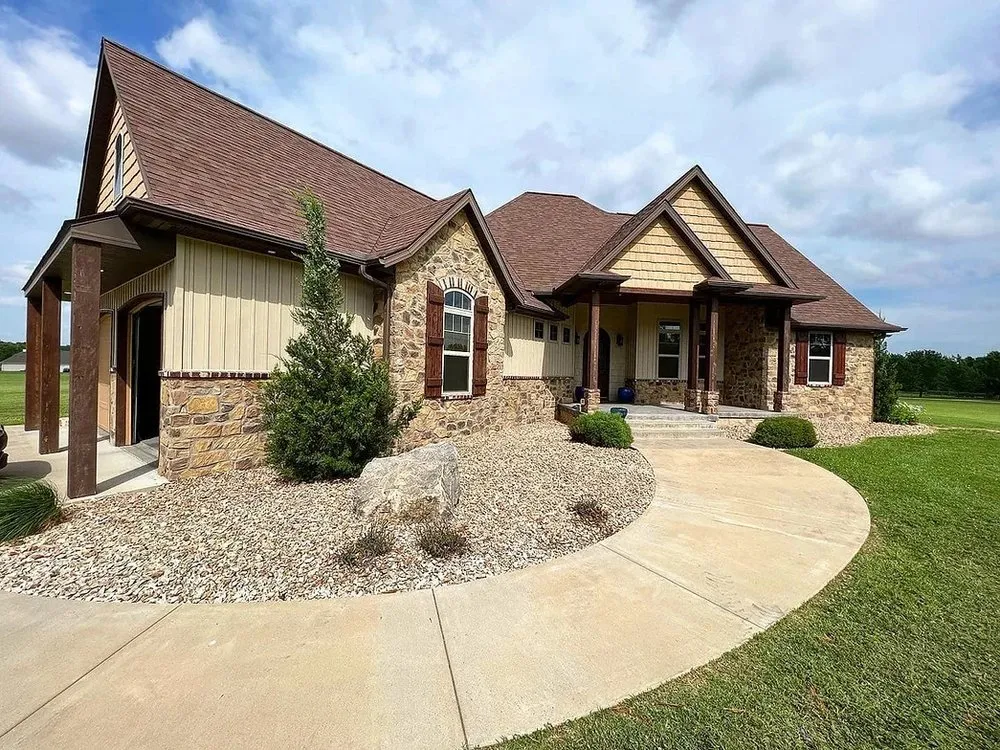 Expert garden landscaping for beautiful yards in Pittsburg, KS by JT Companies