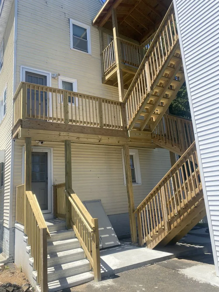 Trusted lawn care service for year-round maintenance in Hamden, CT by J&T Handyman services