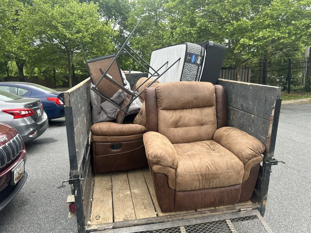 Local outdoor landscaping experts serving Essex, MD - JT Hauling and Services