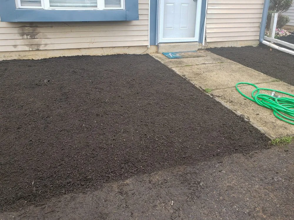 Expert yard maintenance experts serving Williamstown, NJ - JT Landscape & Organic Lawn Care