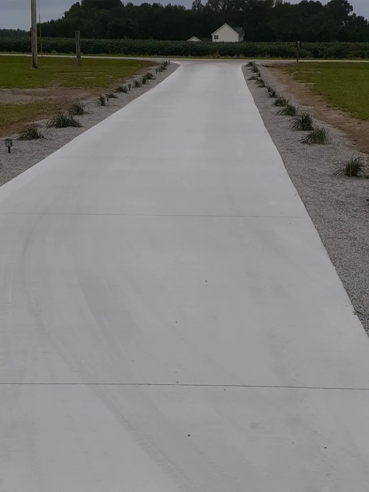 Expert garden landscaping experts serving Elm City, NC - J&T Landscaping