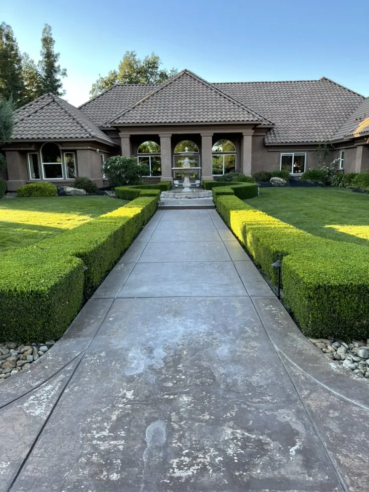 Local landscape installation in Galt, CA by J&T Landscaping