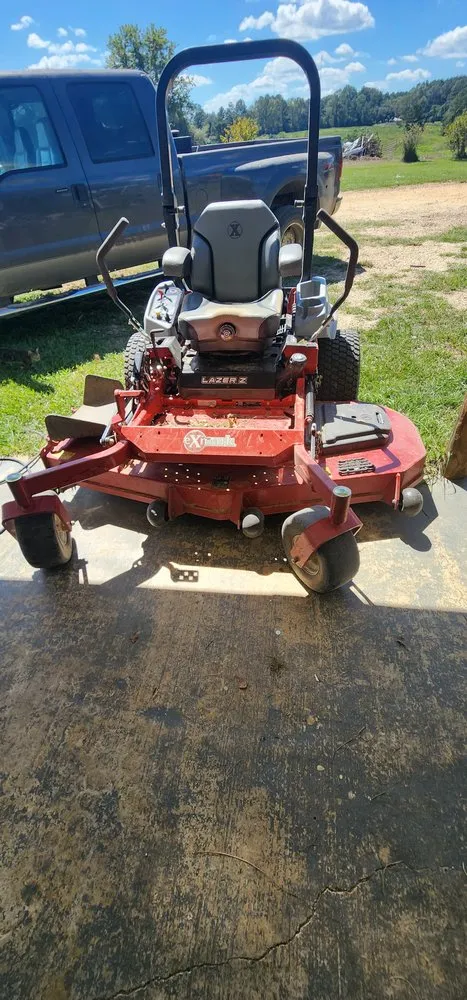 Local garden landscaping in Foxworth, MS by J&T Maintenance