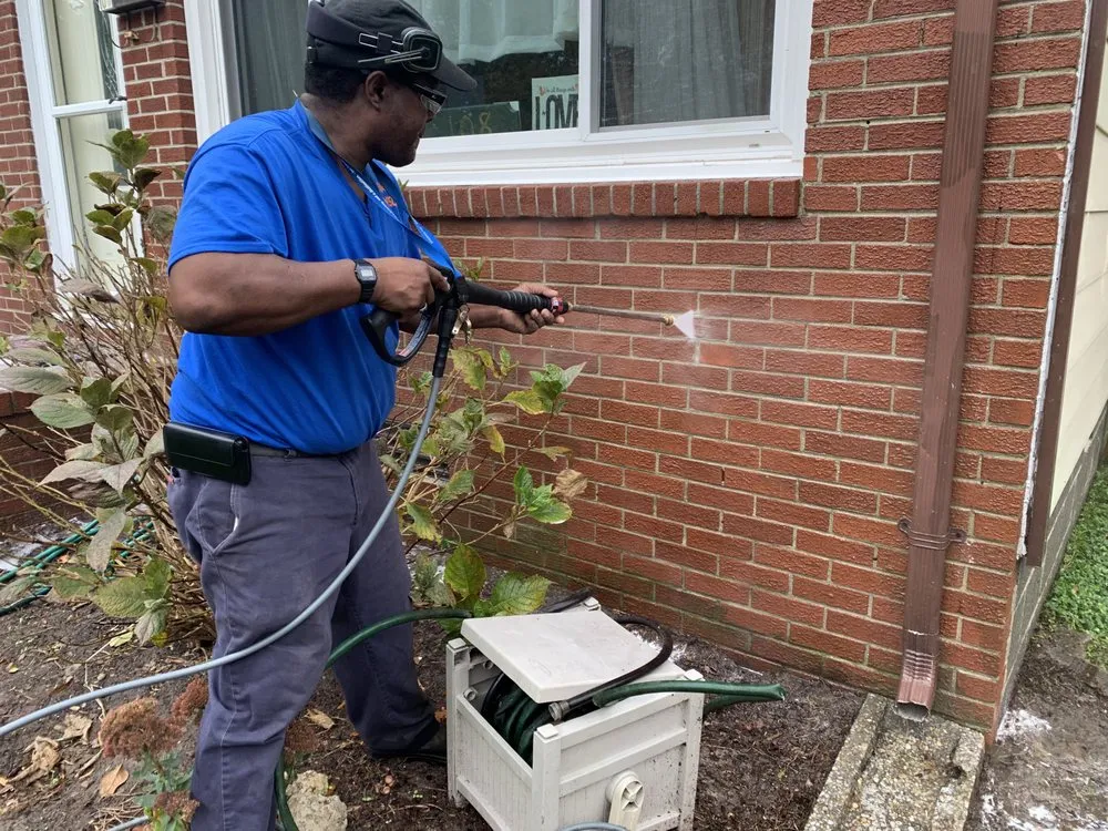 Local lawn mowing service for homes in Hampton, VA by JT Thomas Handyman Service