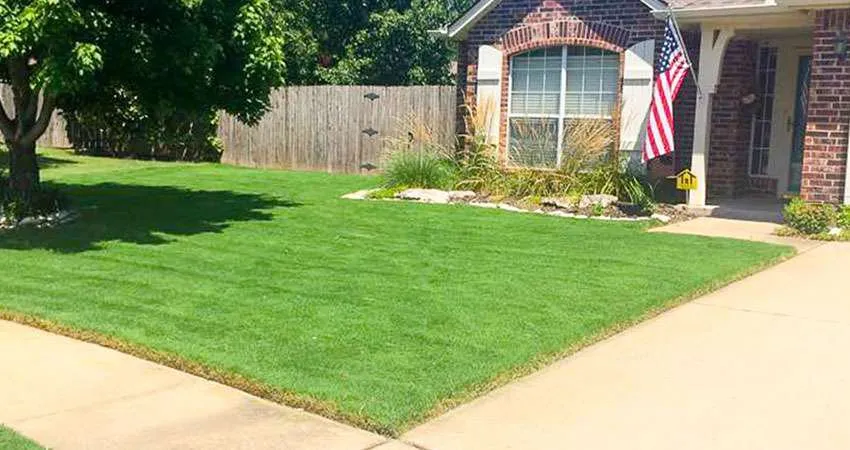 Professional residential landscaping experts serving Yukon, OK - JTD Lawn Service