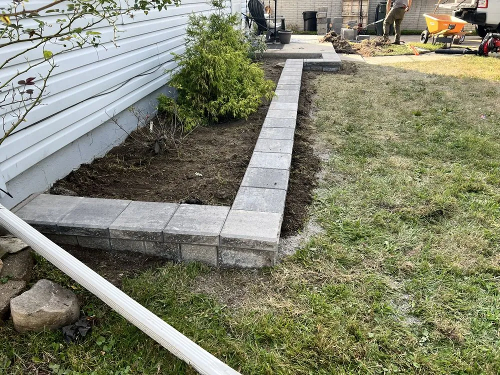 Reliable yard maintenance in Saint Clair Shores, MI by JTH Lawn care and Landscaping