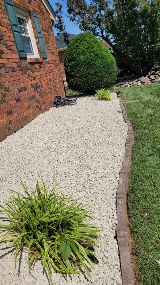 Top-rated lawn mowing service for outdoor upgrades across Owensboro, KY - Jthomas Lawn Care Services