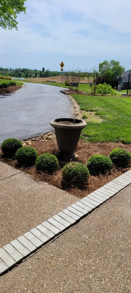Local landscape design experts serving Owensboro, KY - Jthomas Lawn Care Services