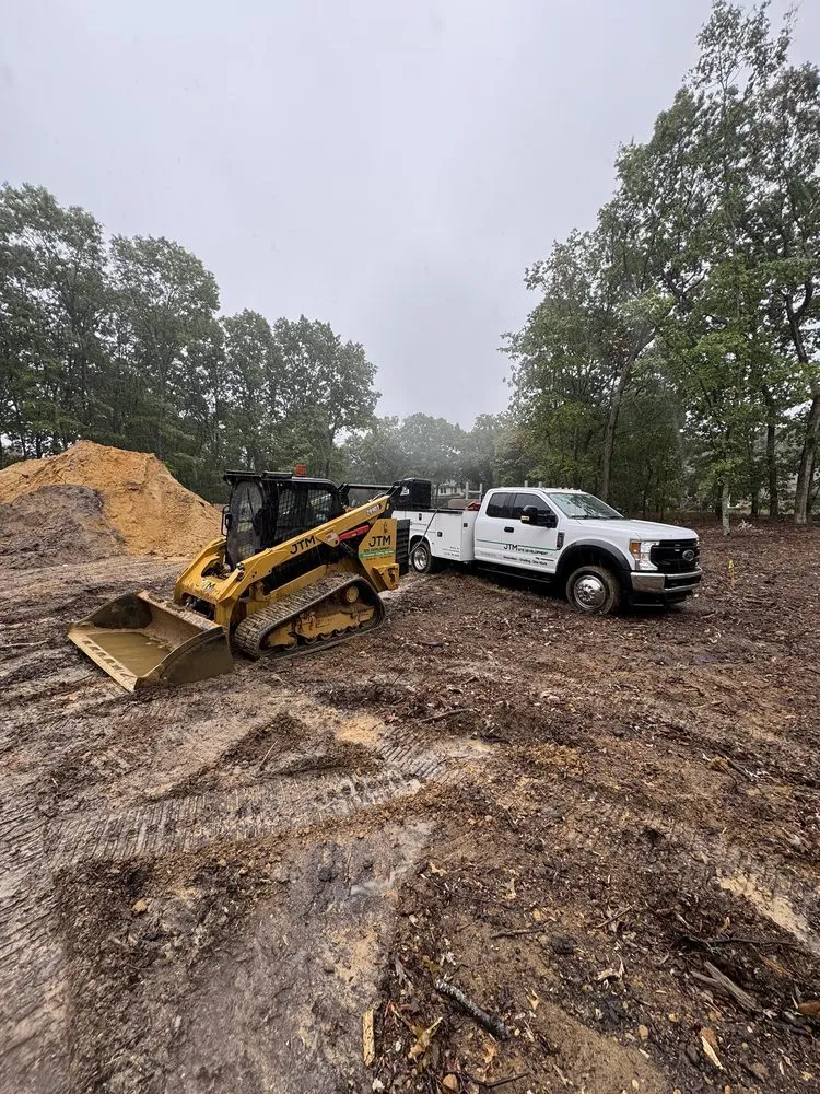 Top-rated yard cleanup service in Point Pleasant, NJ by JTM Site Development