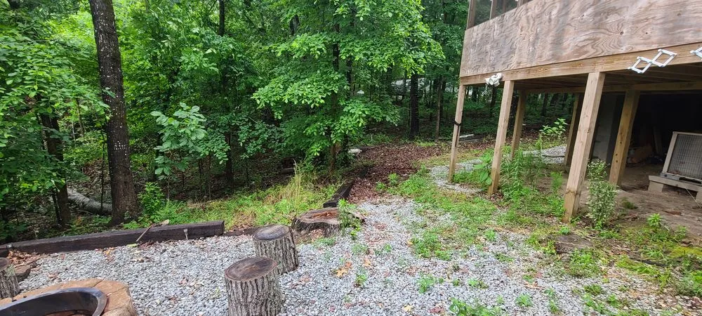 Expert lawn care service in counce, TN by JT's Home Maintainance