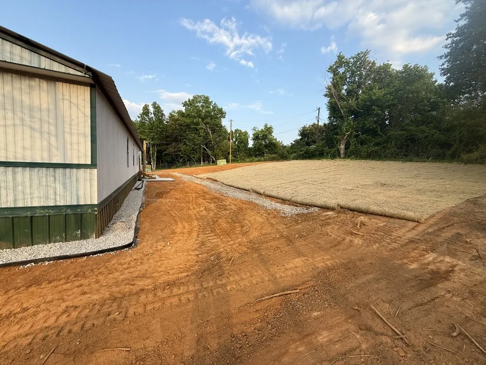Local landscaping services experts serving Friendsville, TN - JT’s Land Service