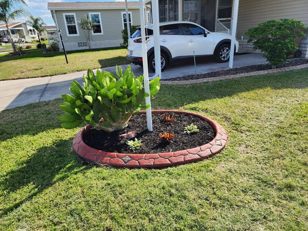 Local yard maintenance in Eloise, FL - JTS Landscaping and Pressure Washing
