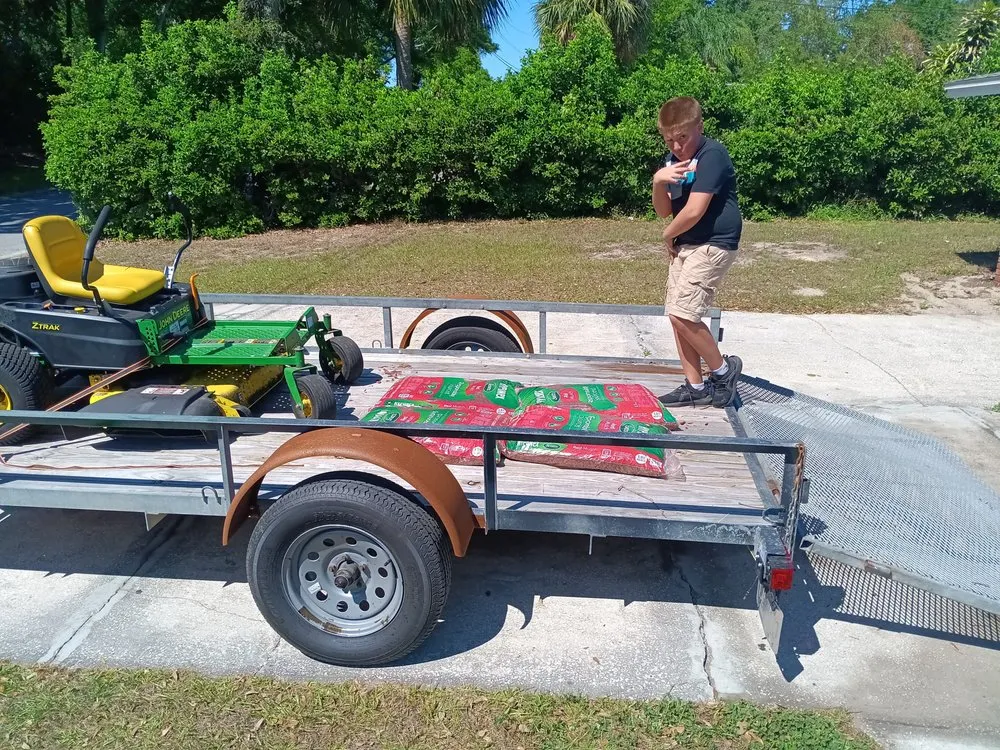 Affordable residential landscaping near you in Eloise, FL by JTS Landscaping and Pressure Washing
