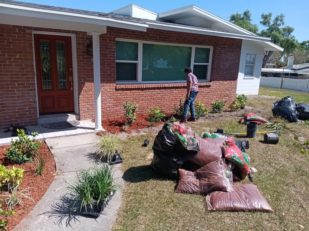 Reliable residential landscaping for beautiful yards in Eloise, FL by JTS Landscaping and Pressure Washing