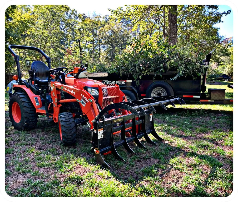 Custom yard maintenance in Colmesneil, TX by JT’s Landscaping