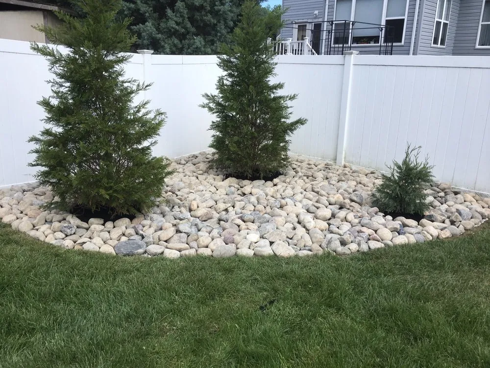Professional garden landscaping in Drexel Hill, PA - JTS Landscaping