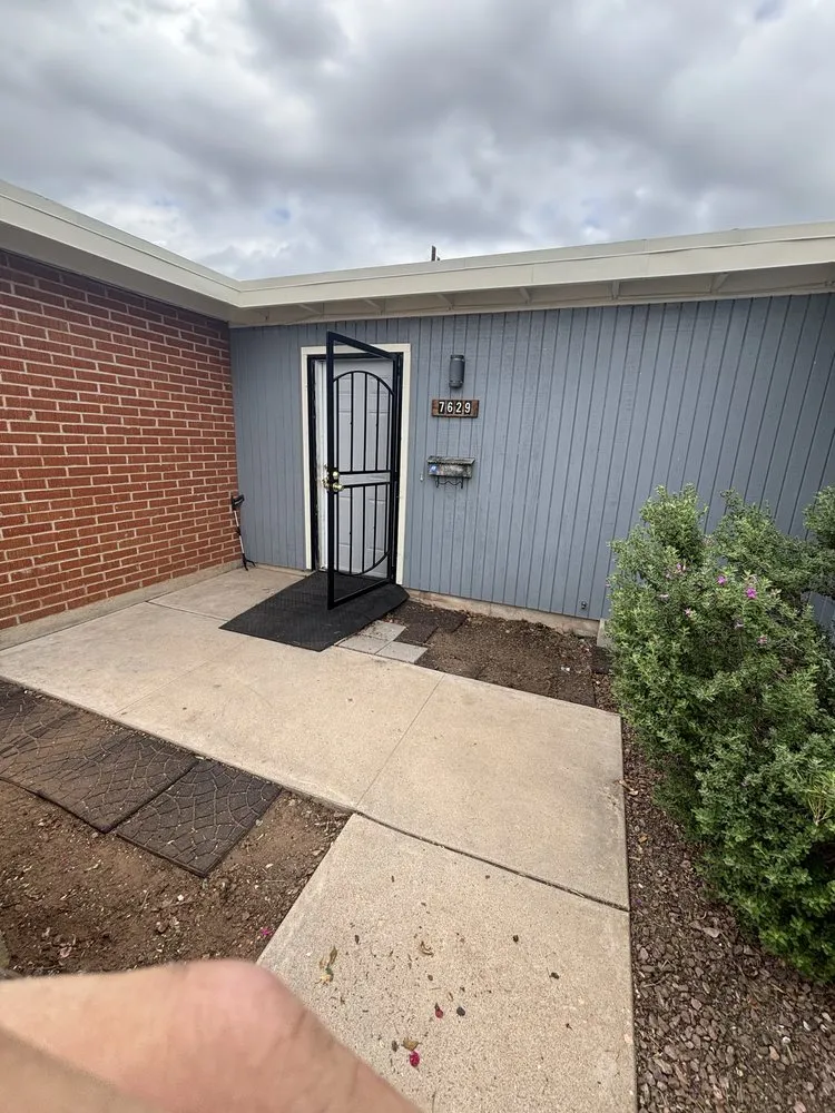 Custom yard maintenance in Marana, AZ by JT’s Landscaping