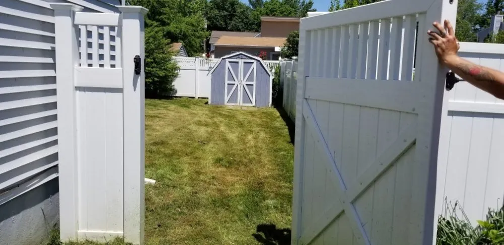 Affordable lawn mowing service for beautiful yards across Matawan, NJ - J&T's Lawn Service