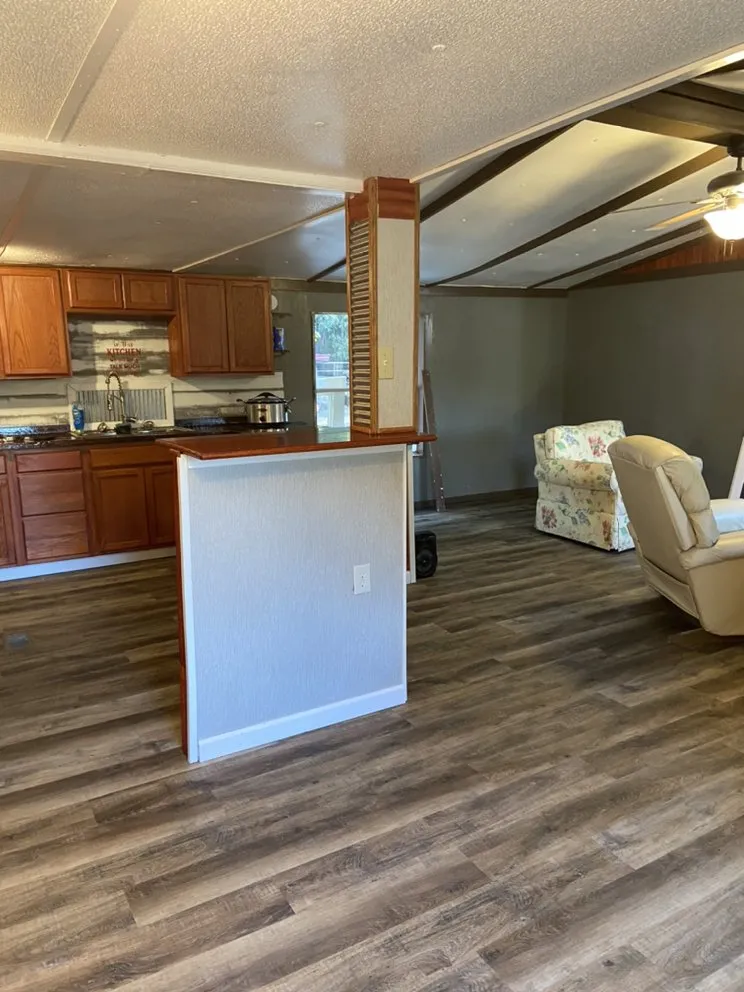 Custom garden landscaping experts serving Guntersville, AL - JT’s Lawncare And Handyman