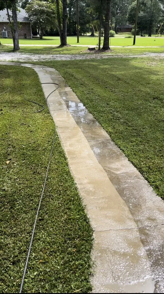 Reliable landscape installation for beautiful yards across Denham Springs, LA - JT's Property Maintenance