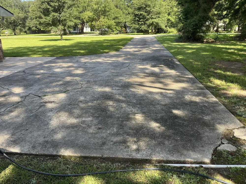 Affordable residential landscaping for homes in Denham Springs, LA by JT's Property Maintenance