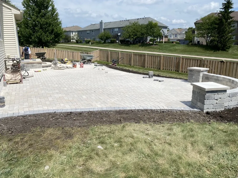Custom garden landscaping for residential properties in Elgin, IL by Juan C Hardscapes