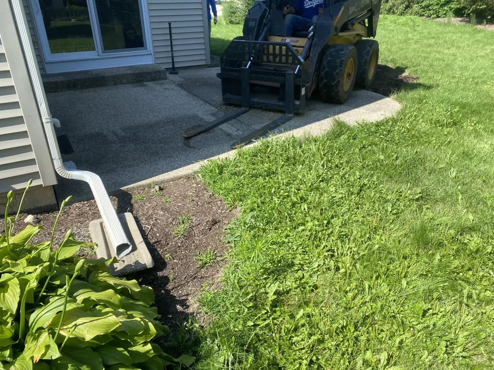 Custom landscaping services experts serving Elgin, IL - Juan C Hardscapes