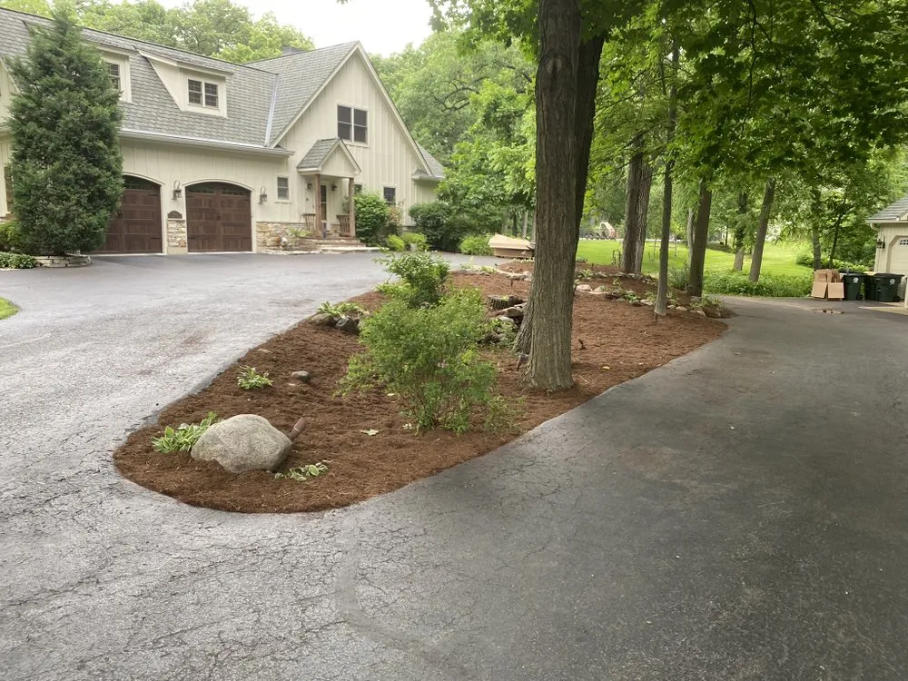 Local yard cleanup service for beautiful yards across Elgin, IL - Juan C Hardscapes