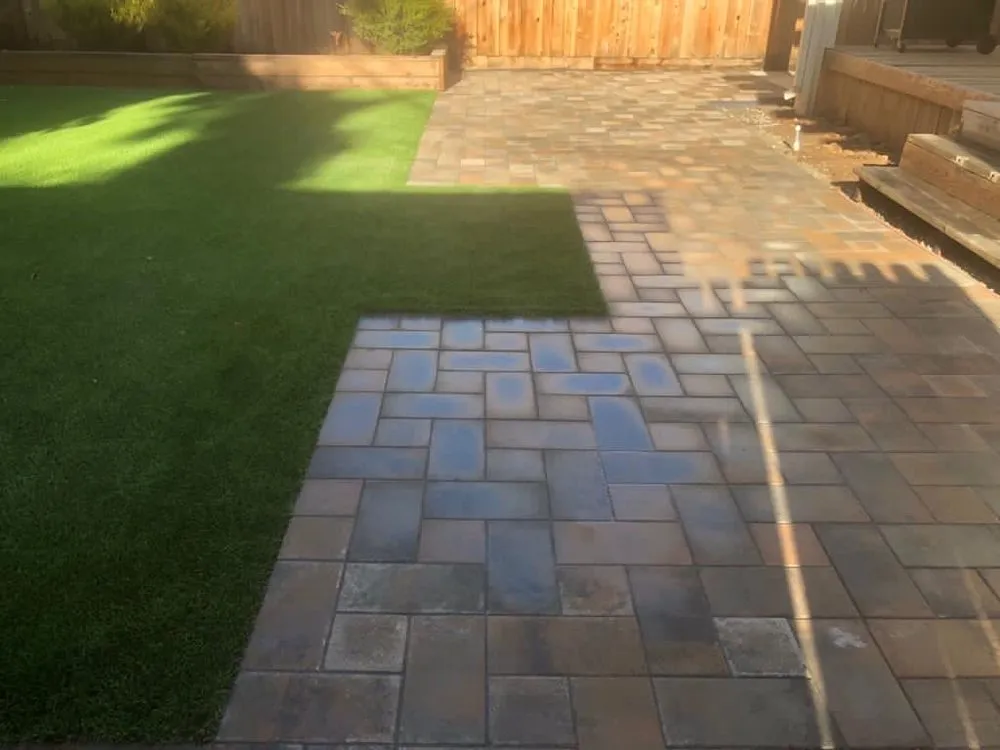 Professional yard cleanup service in Sacramento, CA by Juan Cardenas Landscaping