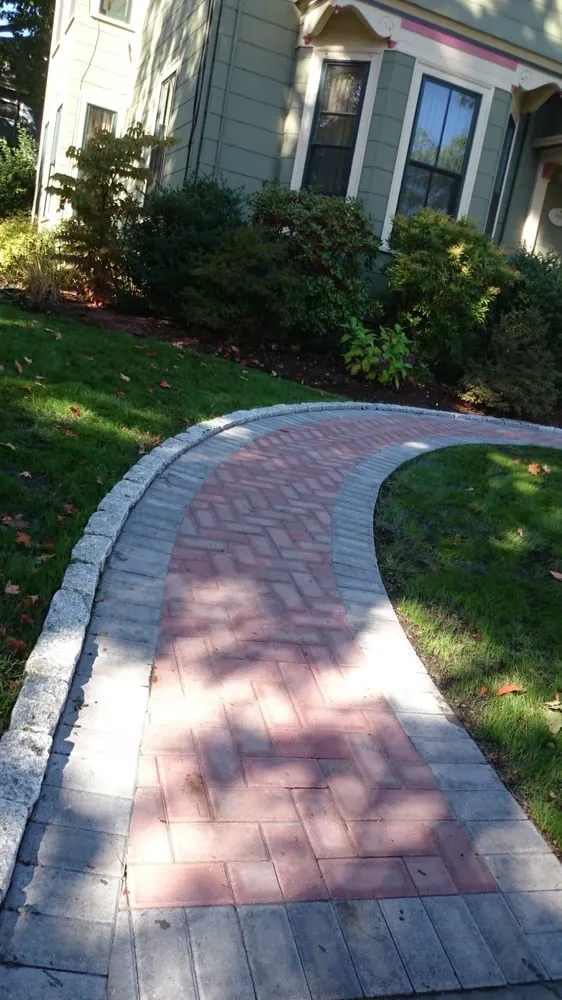 Expert residential landscaping in Auburndale, MA - Juan Carlos Caruso Landscaping & Snow Plowing