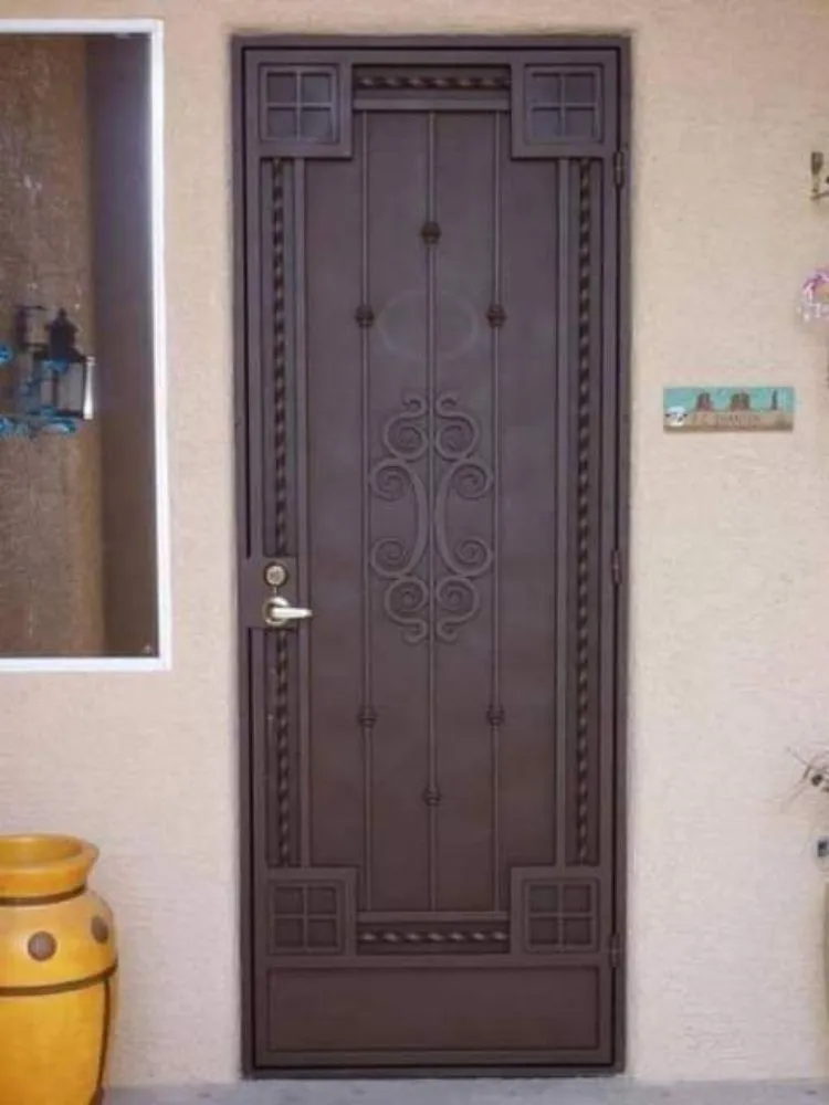 Custom lawn care service in Portland, OR by Juan Chavez Landscaping & Gardening Services