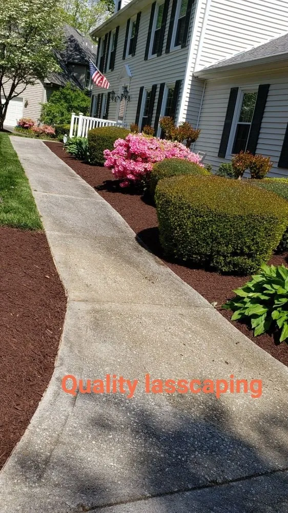 Custom landscaping services with custom design in Knoxville, TN by Juan Francisco Landscaping