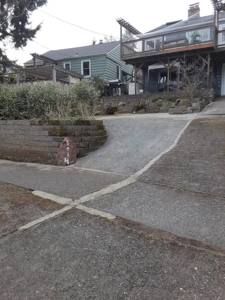 Custom garden landscaping experts serving Belfair, WA - Juan G Landscaping & Tree Service