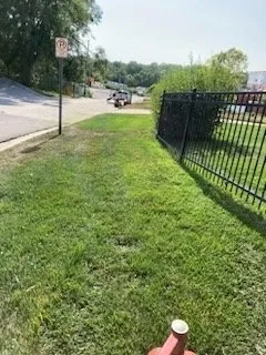 Professional yard maintenance in Omaha, NE - Juan Landscape