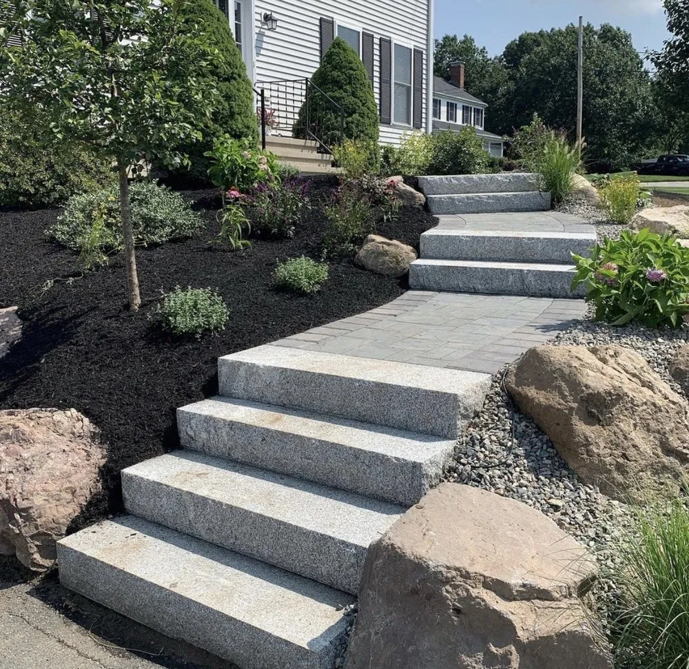 Trusted outdoor landscaping for residential properties in Bridgewater, NJ by Juan Landscaping & Construction