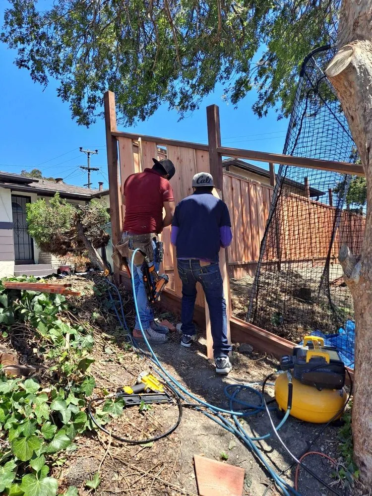 Trusted lawn care service in Oakland, CA by Juan Landscaping & Gardening Service