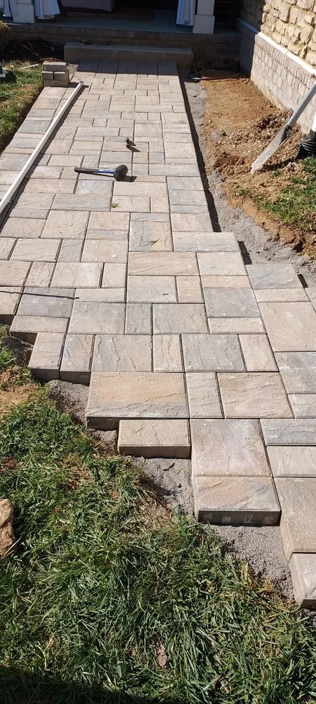 Reliable garden landscaping experts serving Lafayette, TN - Juan Landscaping and Maintenance