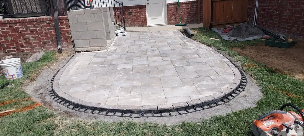 Expert residential landscaping in Lafayette, TN by Juan Landscaping and Maintenance