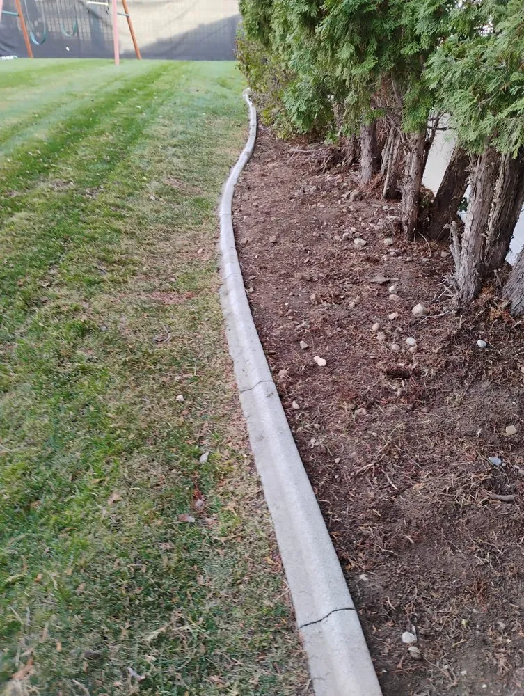 Top-rated yard maintenance for year-round maintenance in Stansbury Park, UT by Juan Landscaping